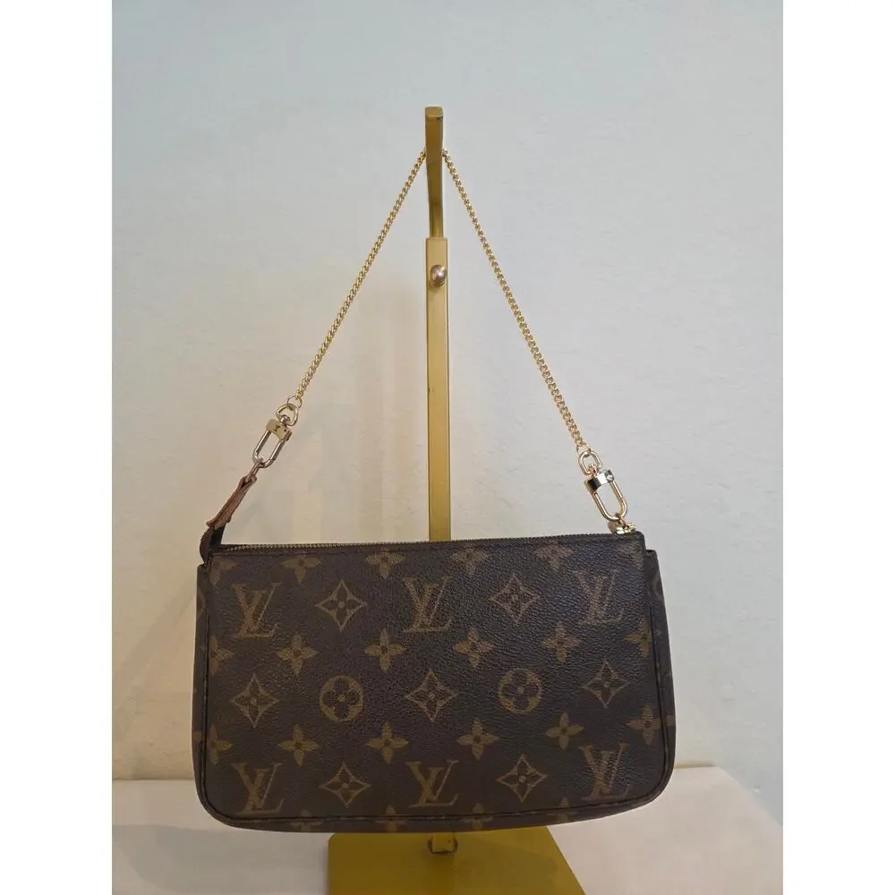 Louis Vuitton Monogram Pochette Accessoires AR1907 Shoulder Bag LV Monogram